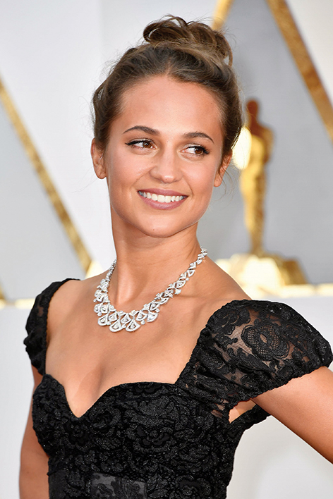 11 Alicia Vikander